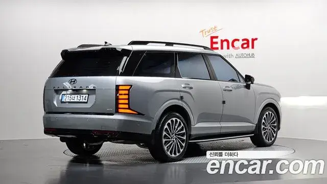 Hyundai Palisade 2025 — Photo 23/34