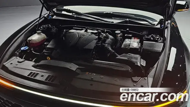 Hyundai Grandeur Hybrid 2023 — ფოტო 19/34