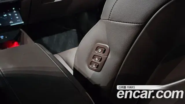 Hyundai Grandeur Hybrid 2023 — ფოტო 23/34