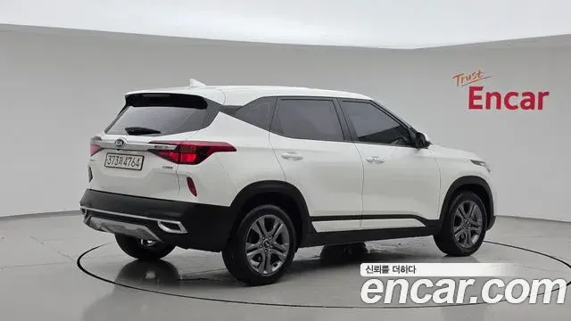 Kia Seltos 2020 — Şəkil 6/20
