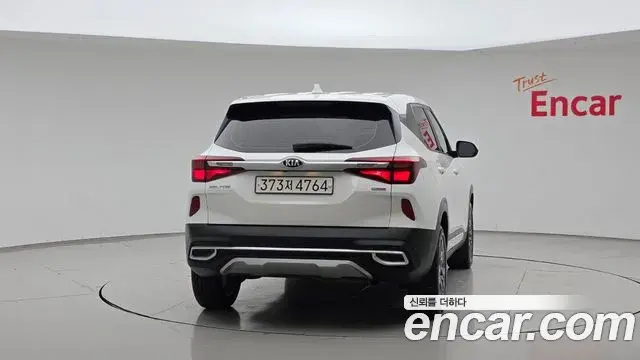 Kia Seltos 2020 — Şəkil 18/20