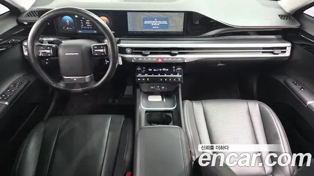 Hyundai Grandeur Hybrid 2023 — Photo 2/20