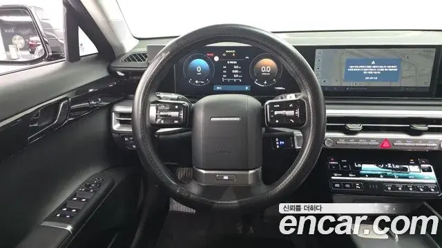 Hyundai Grandeur Hybrid 2023 — Photo 14/20