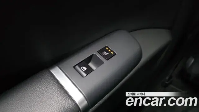 Hyundai Grandeur Hybrid 2023 — Photo 3/20