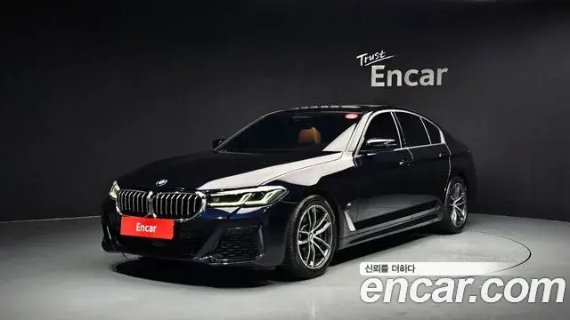 BMW 5 Series 2023 — Фото 1/20