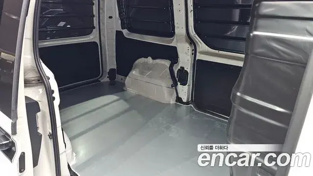 Hyundai Staria 2024 — Şəkil 4/33