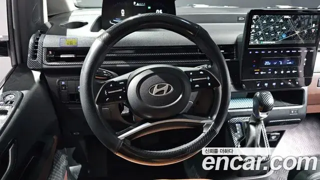 Hyundai Staria 2024 — Şəkil 14/33