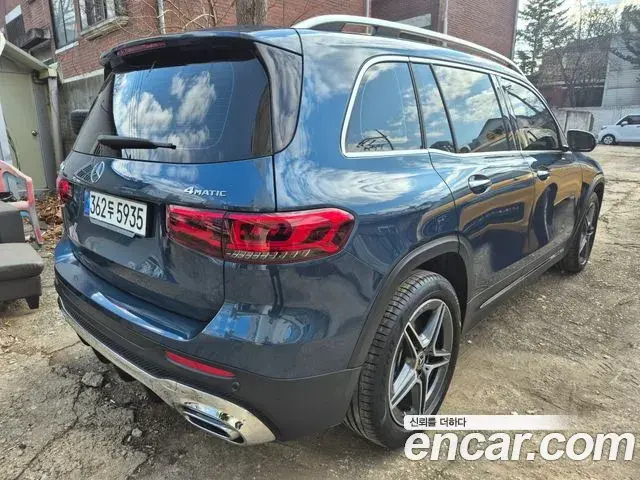 Mercedes-Benz GLB-Class 2023 — Фото 3/19