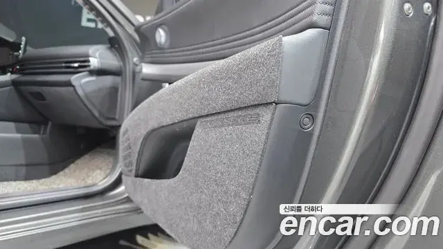 Hyundai The New Avante Hybrid 2022 — ფოტო 10/36