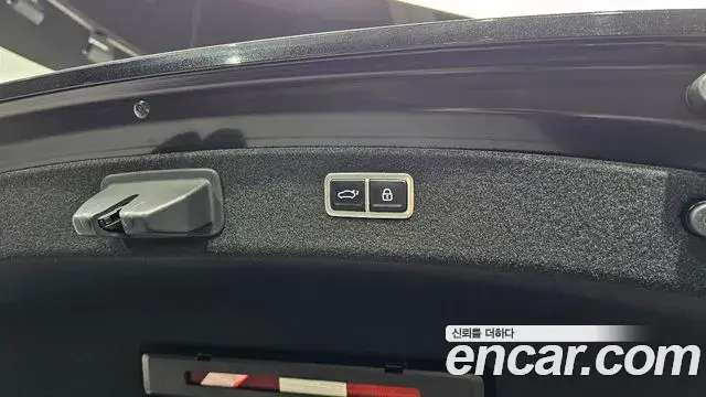 Genesis G80 2023 — ფოტო 3/34