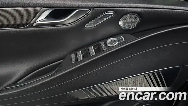 Genesis G80 2023 — ფოტო 10/34