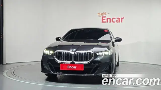 BMW 5 Series 2024 — ფოტო 12/20