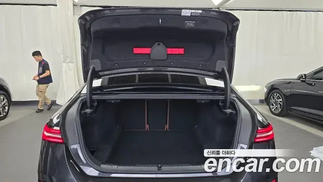 BMW 5 Series 2024 — ფოტო 4/20