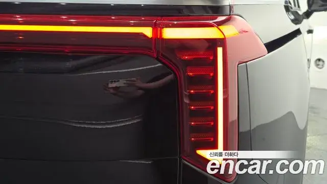 Kia Carnival 2025 — ფოტო 25/39