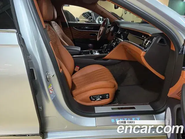 Bentley Flying Spur 2021 — Şəkil 6/20
