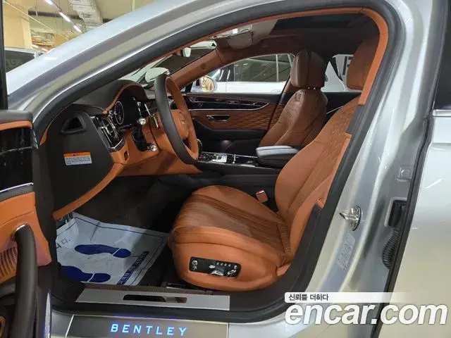 Bentley Flying Spur 2021 — Şəkil 9/20