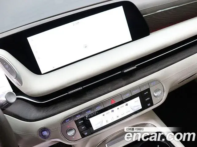 Genesis G90 2022 — ფოტო 10/20