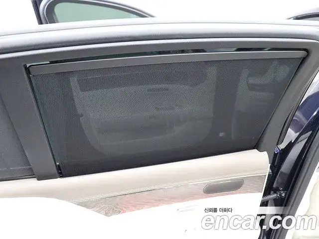 Genesis G90 2022 — ფოტო 11/20