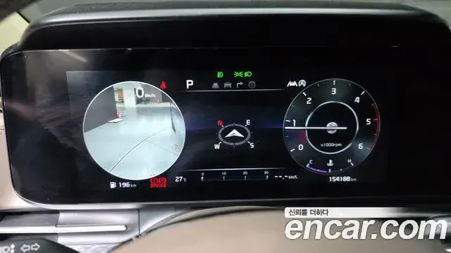 Kia Carnival 2022 — Фото 8/20