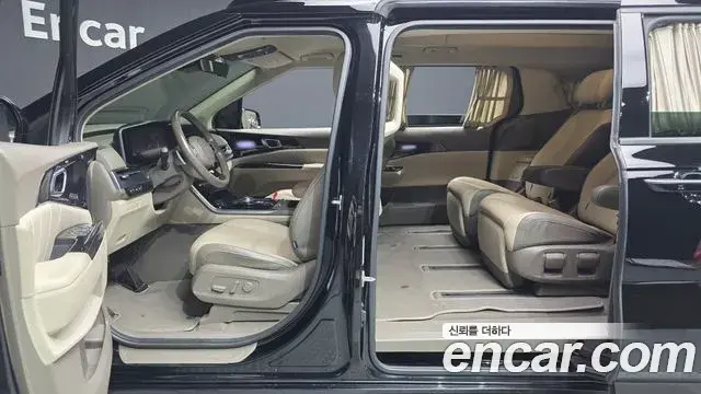 Kia Carnival 2022 — Фото 16/20