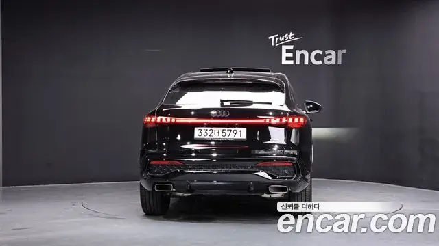 Audi Q5 2025 — Şəkil 18/20