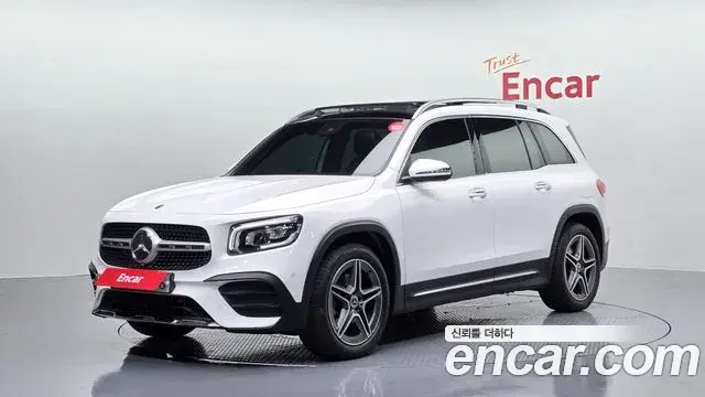 Mercedes-Benz GLB-Class 2021 — ფოტო 28/31