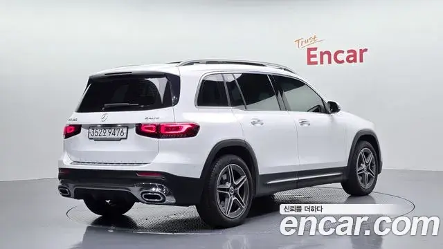 Mercedes-Benz GLB-Class 2021 — ფოტო 1/31