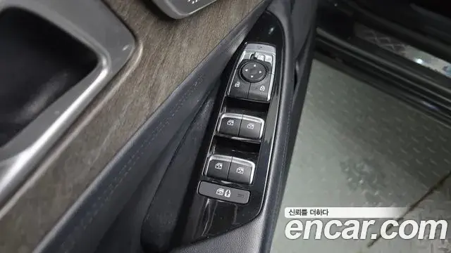 Kia K8 2021 — ფოტო 1/30