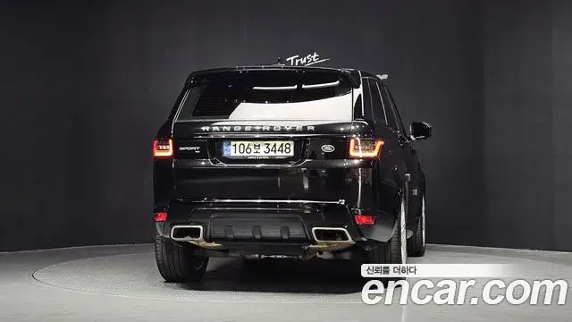 Land Rover Range Rover Sport 2021 — ფოტო 29/33
