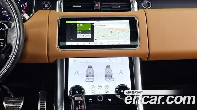 Land Rover Range Rover Sport 2021 — ფოტო 10/33
