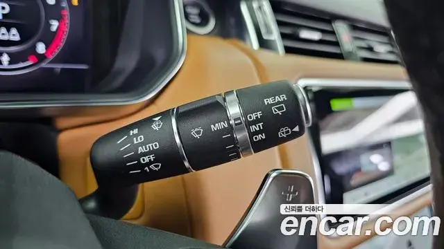 Land Rover Range Rover Sport 2021 — ფოტო 32/33