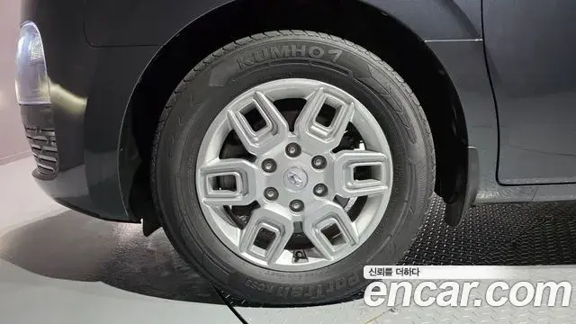 Hyundai Staria 2022 — Şəkil 18/20