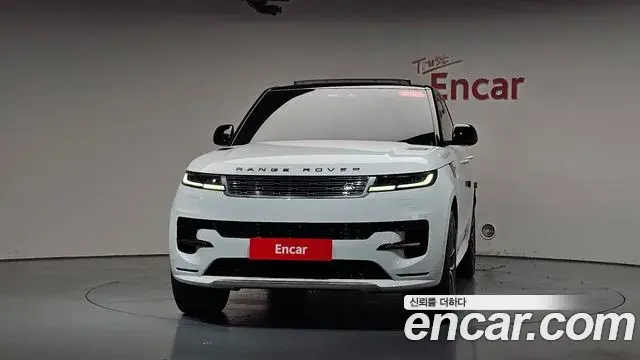 Land Rover Range Rover Sport 2024 — ფოტო 20/39