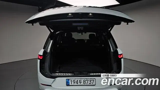 Land Rover Range Rover Sport 2024 — ფოტო 19/39