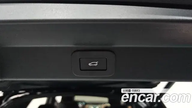 Land Rover Range Rover Sport 2024 — ფოტო 14/39