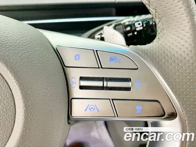 Hyundai Staria 2022 — Фото 17/20