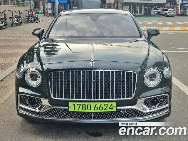 Bentley Flying Spur 2024 — Şəkil 17/20