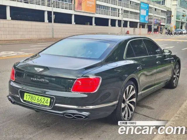 Bentley Flying Spur 2024 — Şəkil 3/20