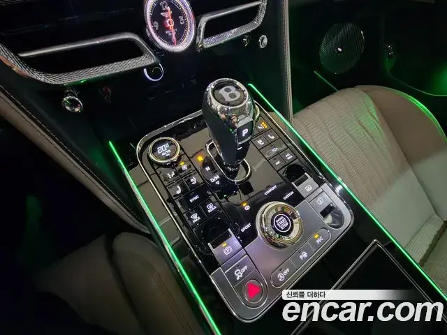 Bentley Flying Spur 2024 — Şəkil 1/20