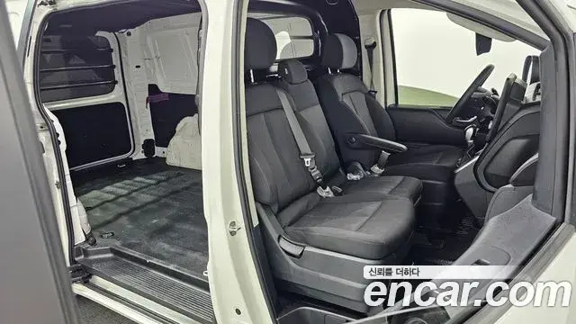 Hyundai Staria 2021 — Şəkil 15/31