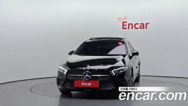 Mercedes-Benz A-Class 2020 — Фото 3/20