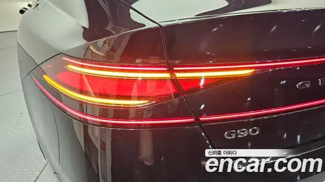 Genesis G90 2022 — Photo 6/34