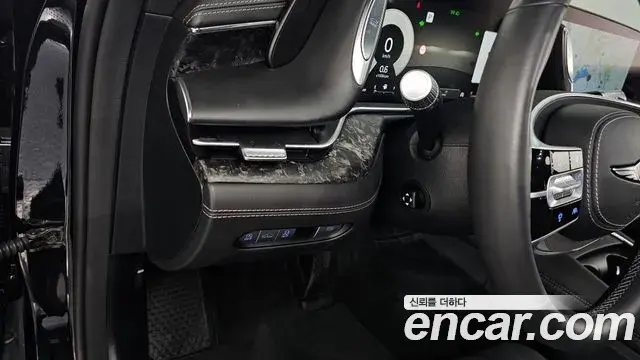 Genesis G90 2022 — Photo 12/34