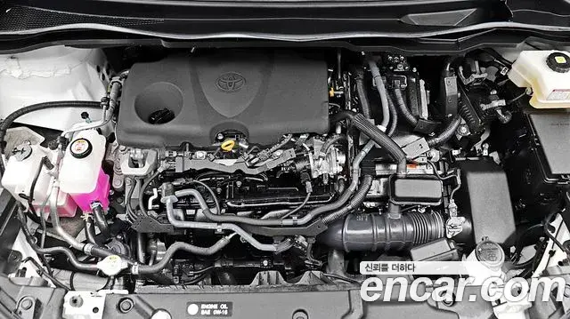 Toyota Sienna 2023 — ფოტო 18/18