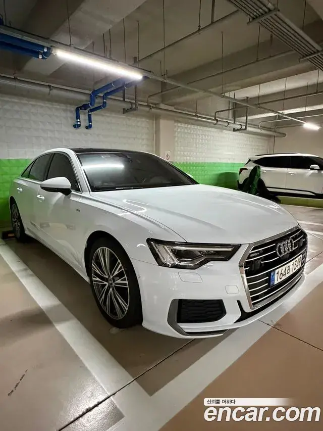 Audi A6 2022 — Şəkil 1/13
