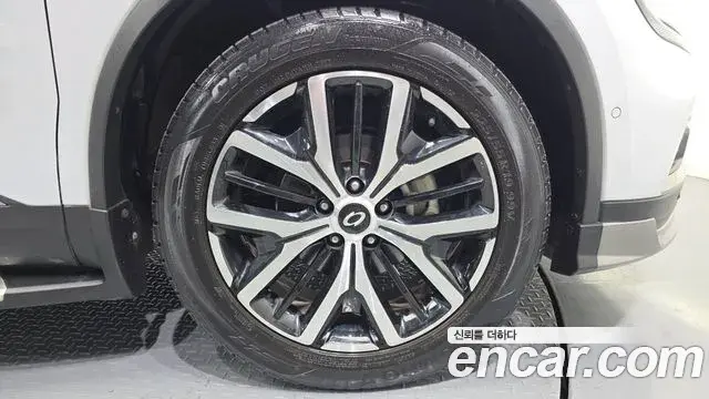 Renault Samsung QM6 2020 — ფოტო 12/36