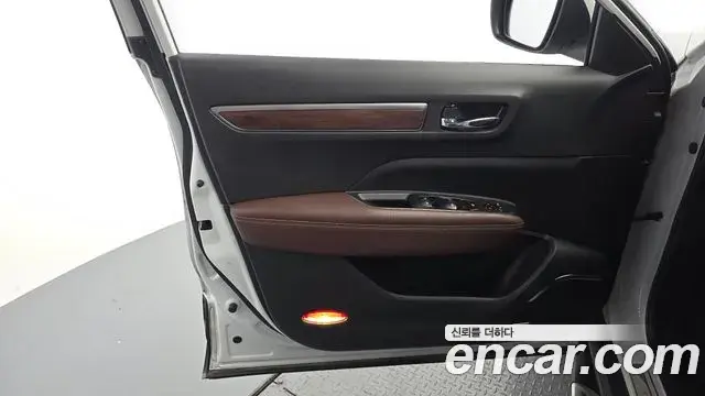 Renault Samsung QM6 2020 — ფოტო 17/36