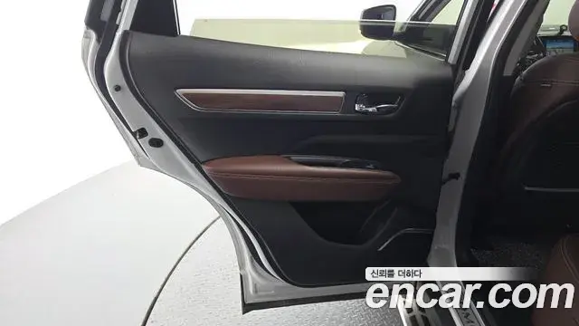 Renault Samsung QM6 2020 — ფოტო 20/36