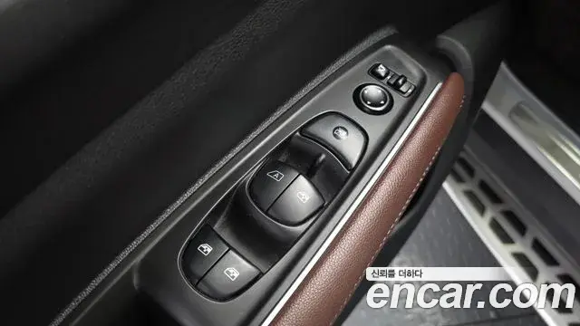 Renault Samsung QM6 2020 — ფოტო 18/36