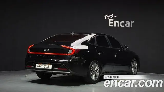Hyundai Sonata 2021 — Photo 2/20